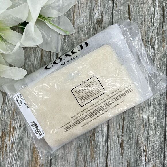 Corner Zip Wristlet In Signature Canvas Butter Yellow Wallet Bag Purse - Picture 3 of 10